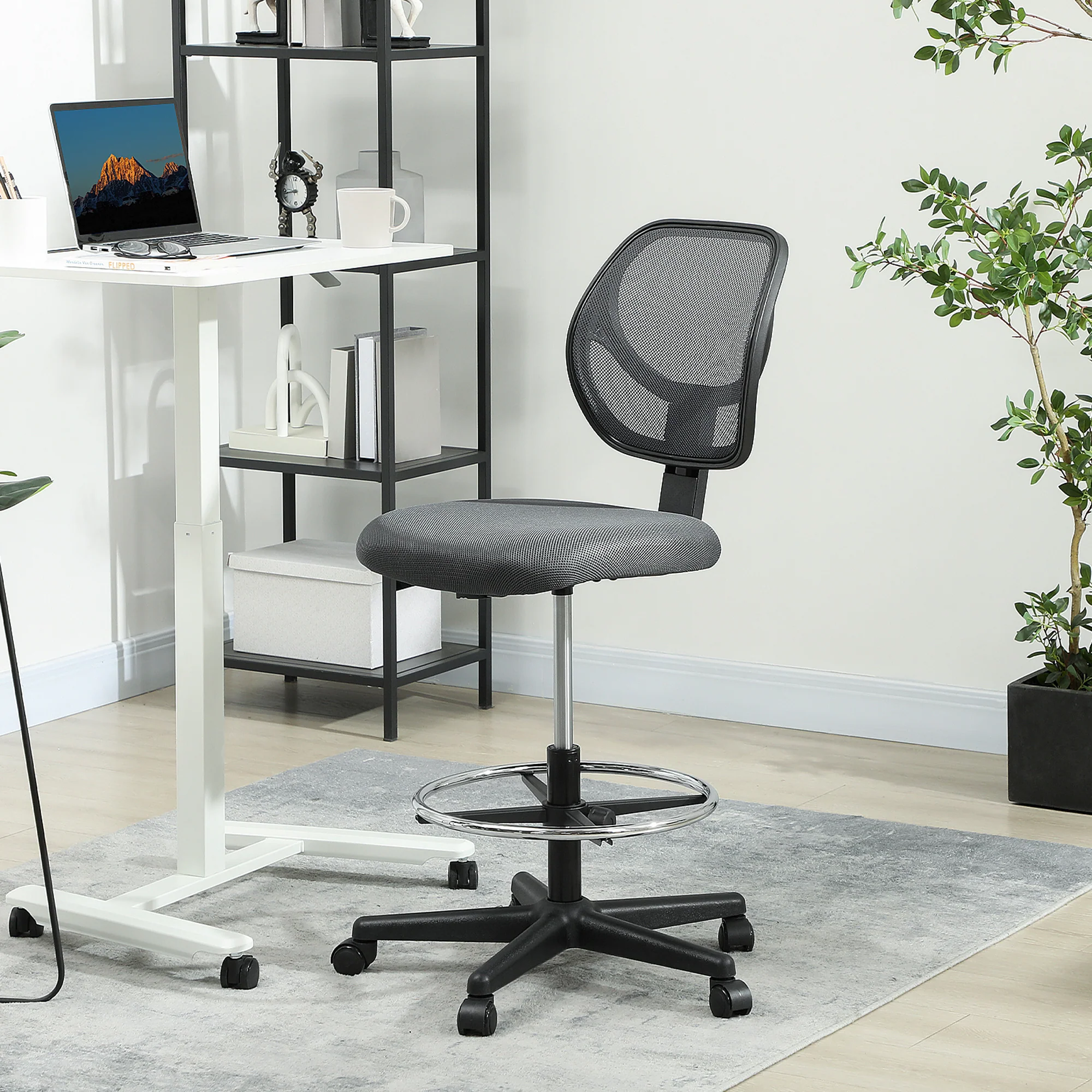 Vinsetto Swivel Mesh Office Chair W/ Adjustable Footrest Ring, Charcoal Grey - Image 2