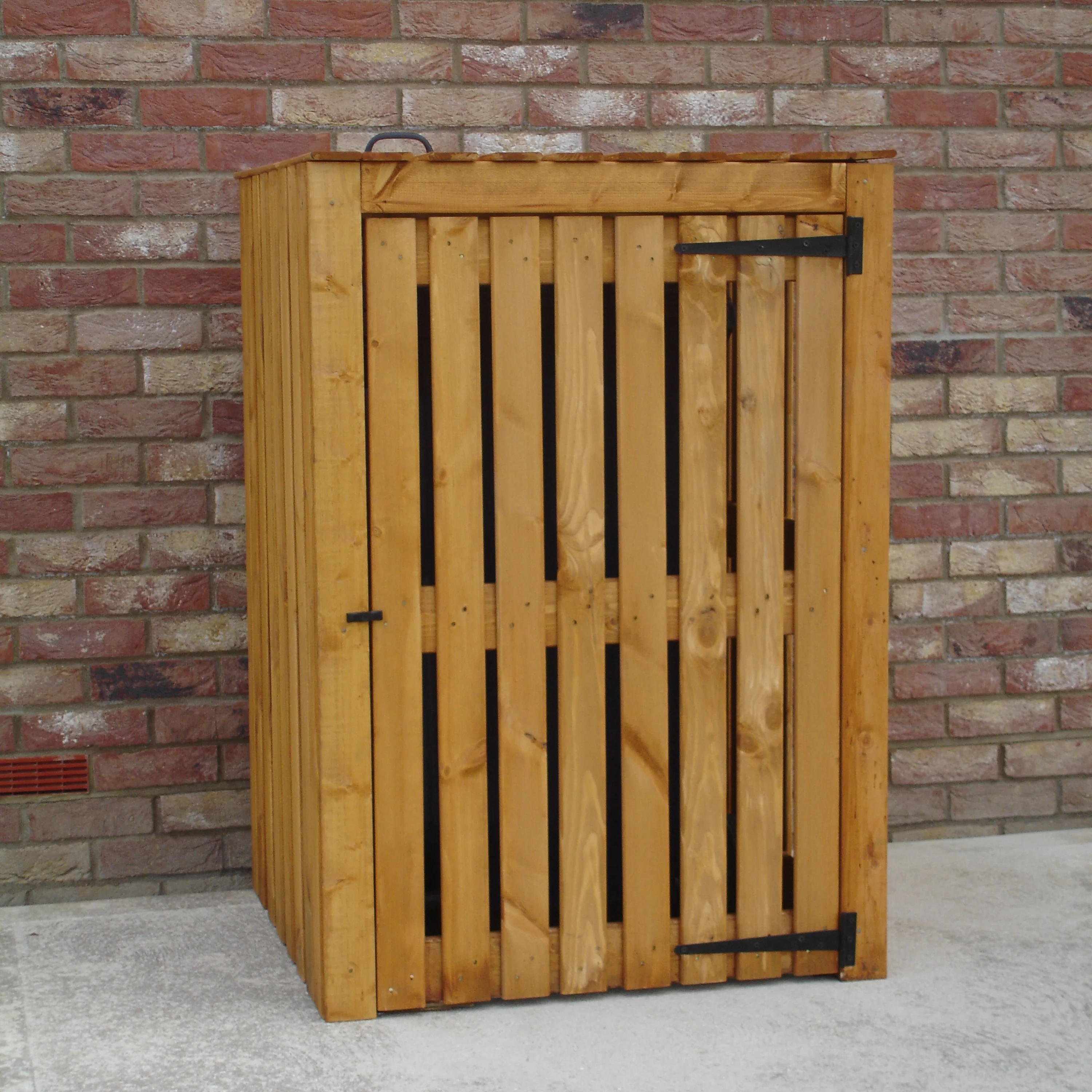 Wheelie Bin Single Store - Image 2